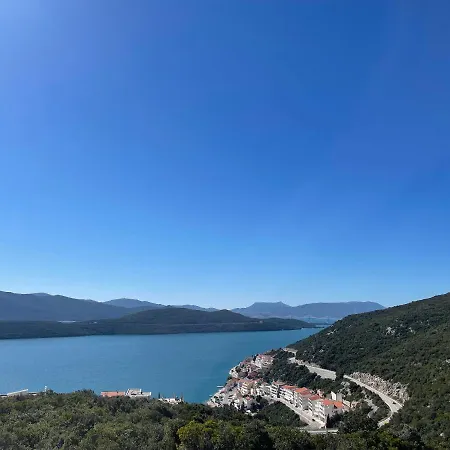 Lucija,vila Vuletic