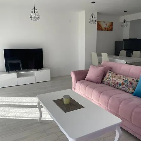 Apartament Lucija